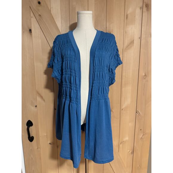 LuLaRoe Tops - LulaRoe | Kaylin Blue Short Sleeve Smocked Cardigan NWT | Size 2XL (20-22)